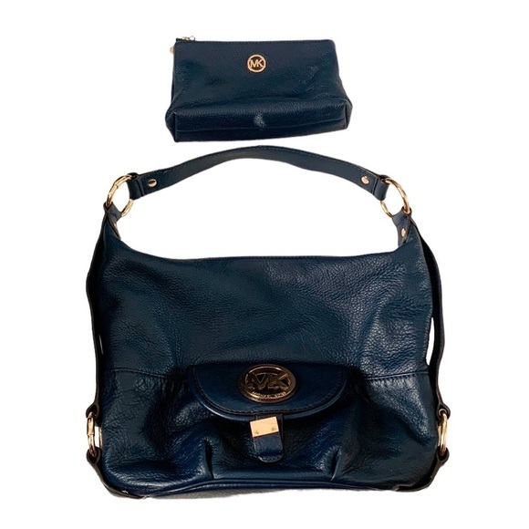 Michael Kors Navy Shoulder Bag - Picture 1 of 16